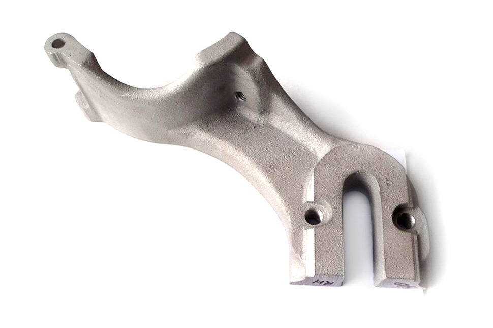 This Offenhauser cast aluminum bracket for 1949-53 Ford flathead V-8 mounts your factory OEM generator to the Driver side of your engine. DFW Speed Syndicate