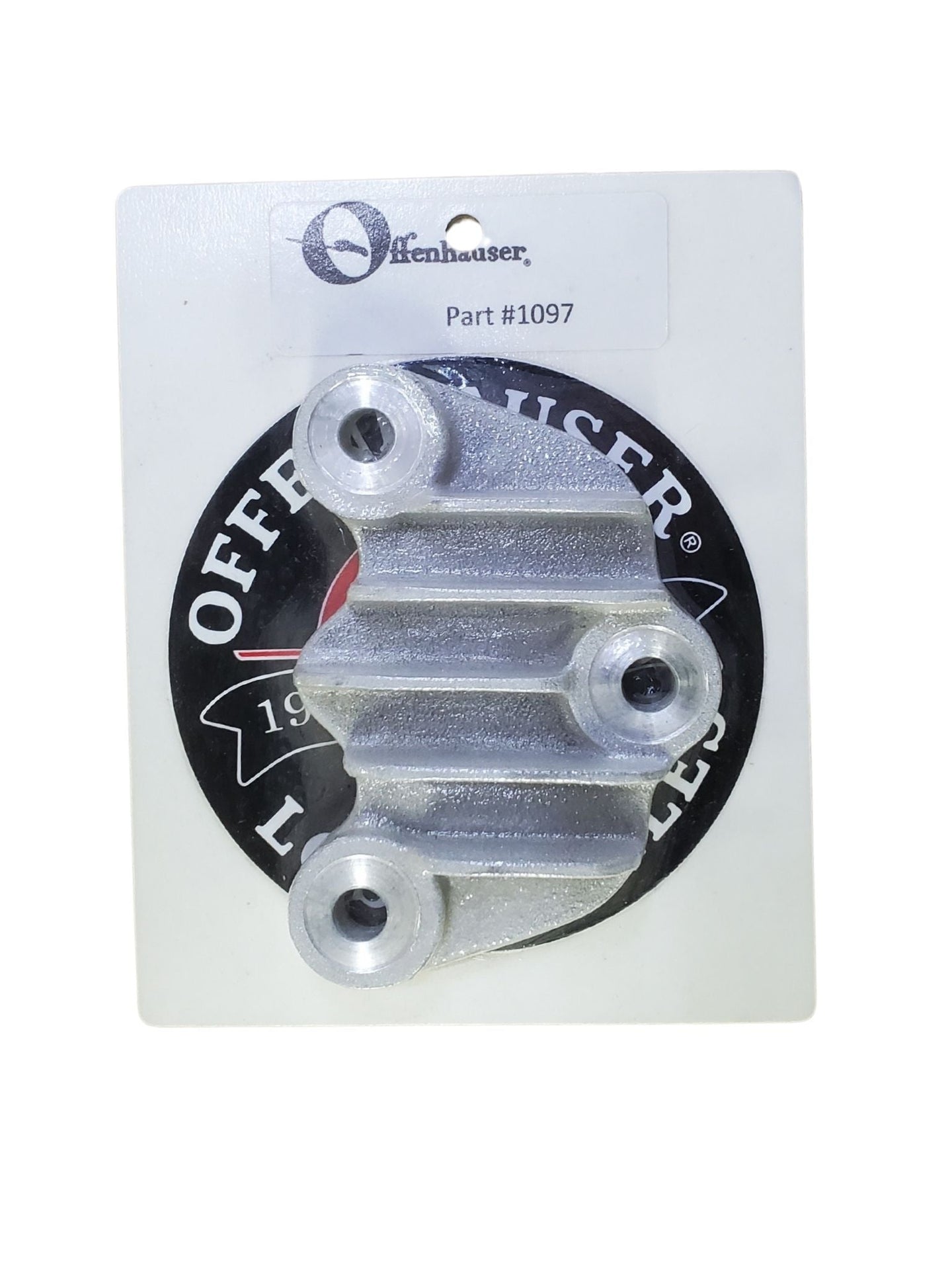 The Offenhauser 1097 Finned Aluminum Block Off Plate is a carburetor pad cover for 3 bolt style manifolds.Works great with Offenhauser part #’s: DFW Speed Syndicate