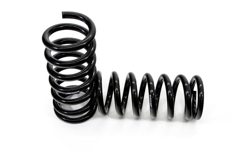 UMI Performance 78-88 GM G-Body Front 1in 70-81 F-Body 2-1/2in Lowering Spring - DFW Speed Syndicate