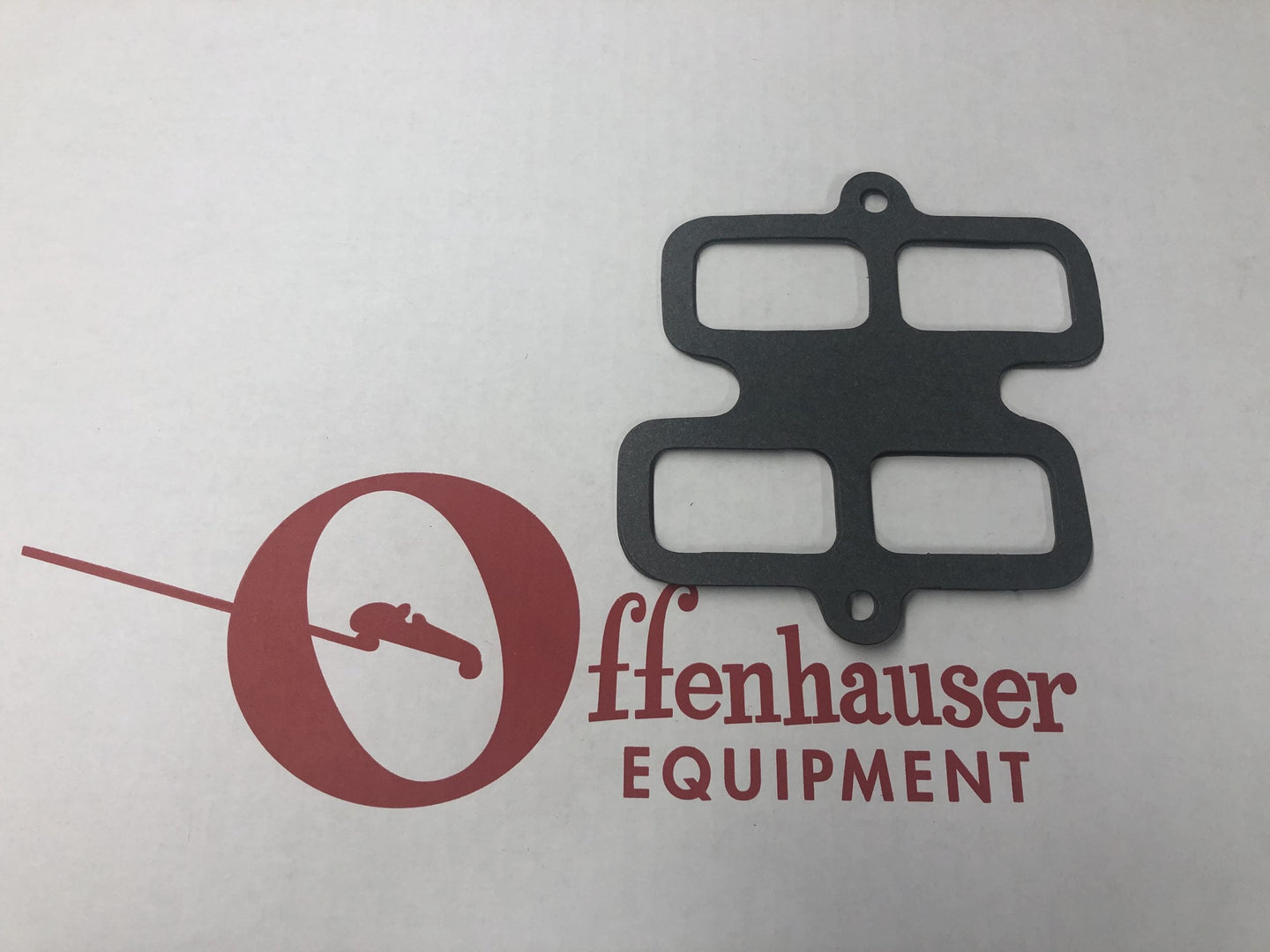 Manifold Gasket for Offenhauser BBC Tunnel Rams. Sold in pairs.5904G for Chevy 396-454 Large Rectangular Port
6161G for Chevy 396-454 Oval PortGasket goes in-between tunnel ram top and base. DFW Speed Syndicate