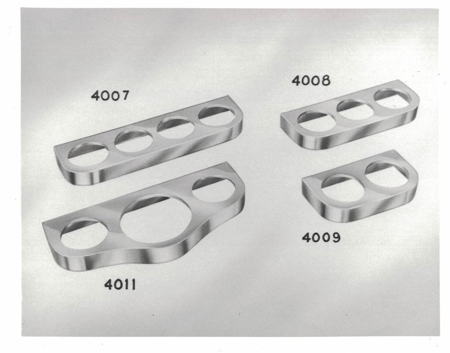 Deep Dish Dash Panels!Polished Aluminum for Dragsters, Customs, Sports Cars, Boats, etc.Sold without lights. For lights see part # 4009-LGauge size: 2 2-1/16″ DFW Speed Syndicate