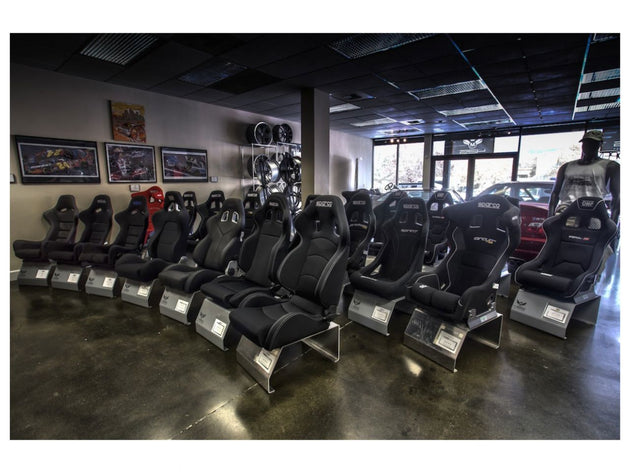 Planted Technology Planted Single Seat Display Stand FR SPORT