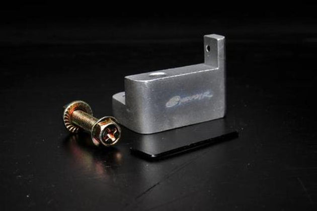 Weapon R 94-97 Honda Accord / 97 Acura CL Silver Short Shift Adapter - DFW Speed Syndicate