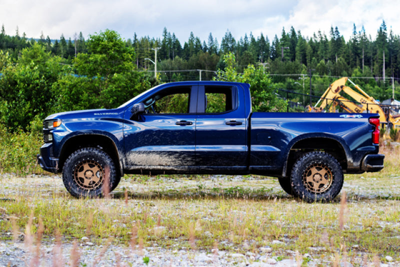 Belltech 19-20 Chevrolet Silverado / GMC Sierra 1500 4WD 4in Suspension Lift Kit w/ Shocks Belltech