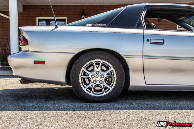 UMI Performance 93-02 GM F-Body Lowering Springs Rear 1.5in Lowering - DFW Speed Syndicate